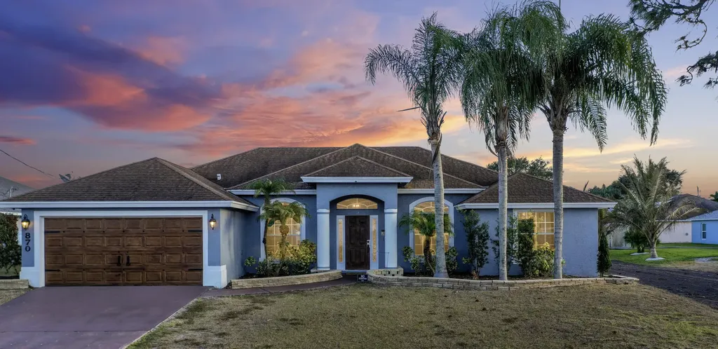 870 Sw Paar Drive Port Saint Lucie FL 34953