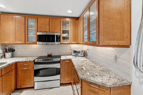 12498 Crystal Pointe Drive Boynton Beach FL 33437