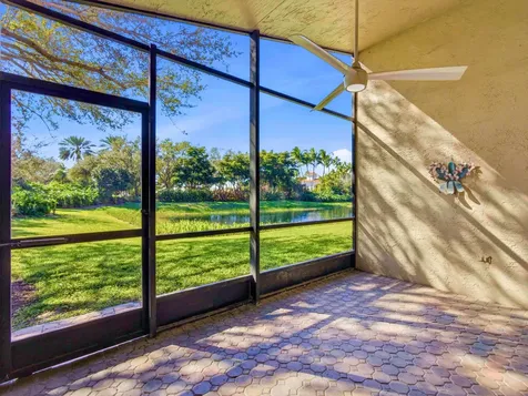 7284 W Mercada Way Delray Beach FL 33446