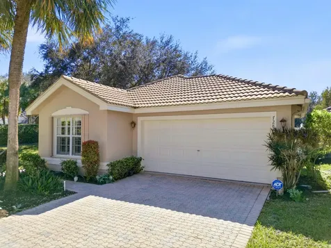 7284 W Mercada Way Delray Beach FL 33446