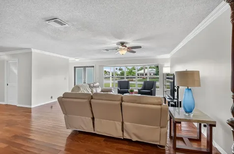 1311 Sw 14th Avenue Boca Raton FL 33486