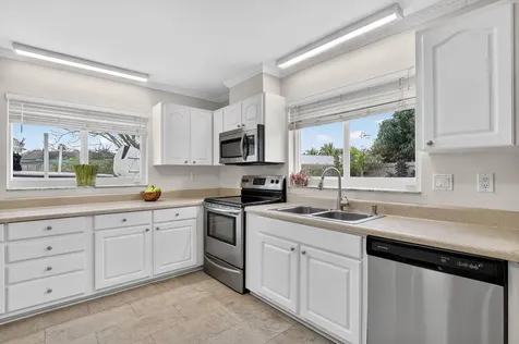 1311 Sw 14th Avenue Boca Raton FL 33486