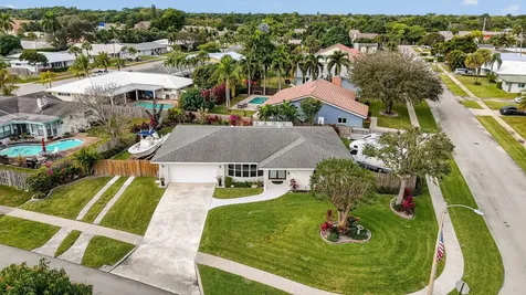 1311 Sw 14th Avenue Boca Raton FL 33486