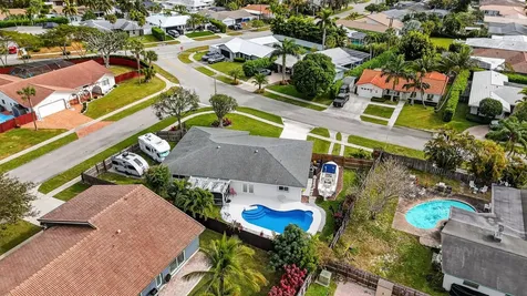 1311 Sw 14th Avenue Boca Raton FL 33486