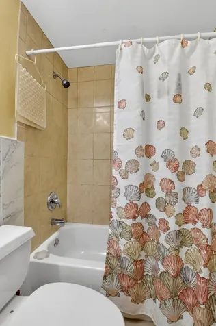 480 Horizons Boynton Beach FL 33435