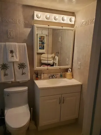 73 Andover C West Palm Beach FL 33417