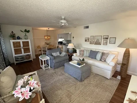 338 Pine Ridge Circle Greenacres FL 33463