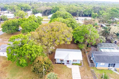 601 Russ Road Fort Pierce FL 34982