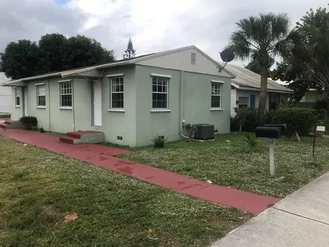 1307 Lucerne Avenue Lake Worth Beach FL 33460