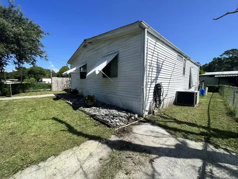 9301 Se 61st Drive Okeechobee FL 34974
