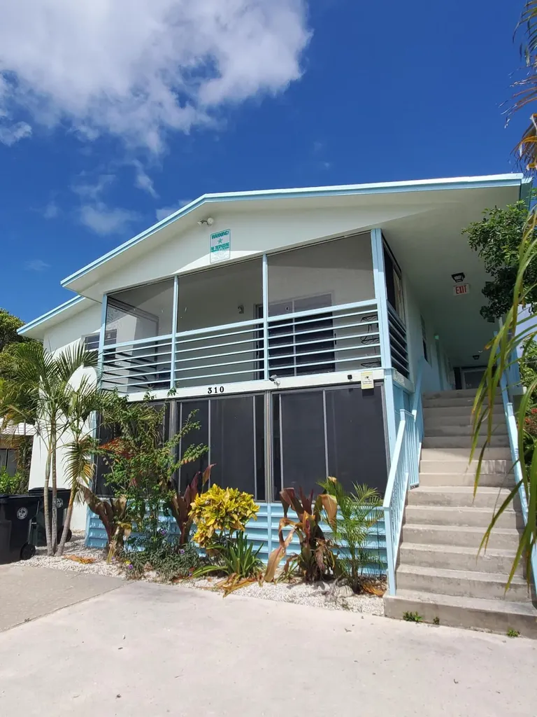 310 S J Street Lake Worth Beach FL 33460