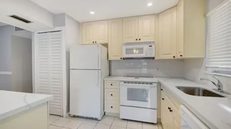 310 S J Street Lake Worth Beach FL 33460