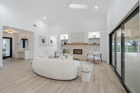 24 Dunbar Road Palm Beach Gardens FL 33418