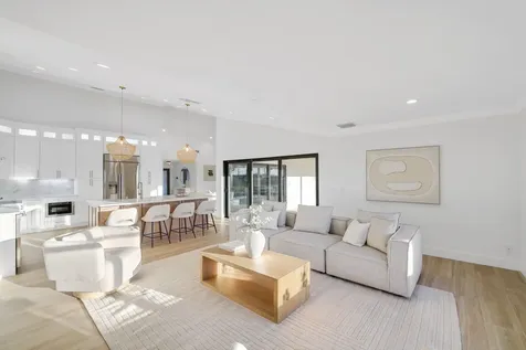 24 Dunbar Road Palm Beach Gardens FL 33418