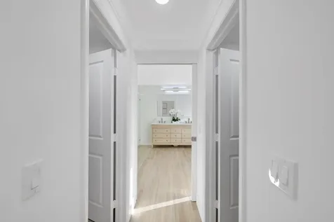 24 Dunbar Road Palm Beach Gardens FL 33418
