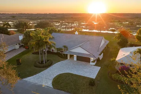24 Dunbar Road Palm Beach Gardens FL 33418