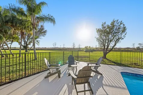 24 Dunbar Road Palm Beach Gardens FL 33418