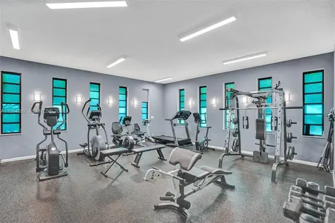 5111 W Oakland Park Boulevard Lauderdale Lakes FL 33313