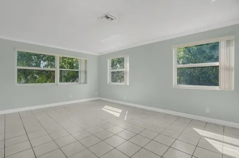 3440 NE 16th Terrace Pompano Beach FL 33064