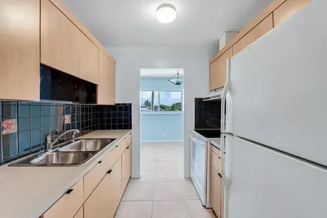 606 S C Street Lake Worth Beach FL 33460
