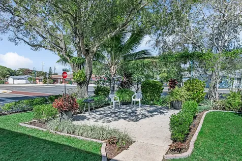 606 S C Street Lake Worth Beach FL 33460