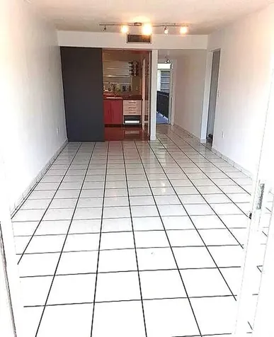 453 Sw 2nd Street Miami FL 33130
