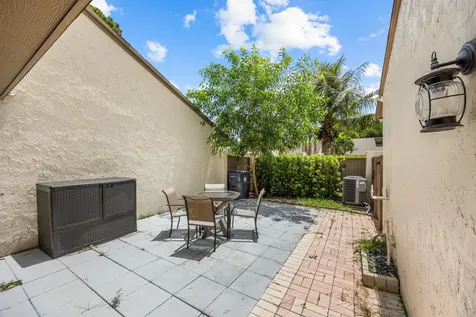 257 Pleasant Wood Drive Wellington FL 33414