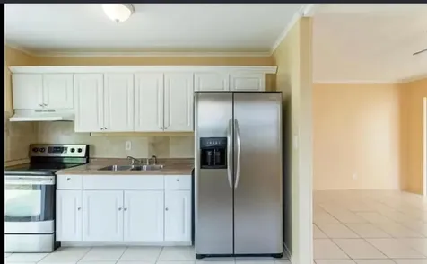 808 W 4th Street Riviera Beach FL 33404