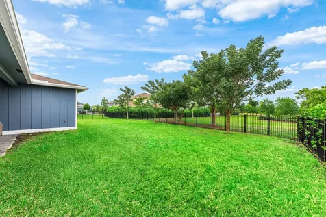 981 Castaway Court Loxahatchee FL 33470