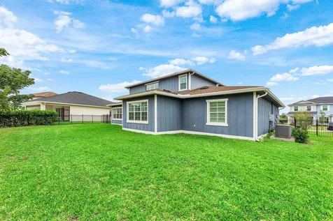 981 Castaway Court Loxahatchee FL 33470