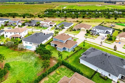 981 Castaway Court Loxahatchee FL 33470