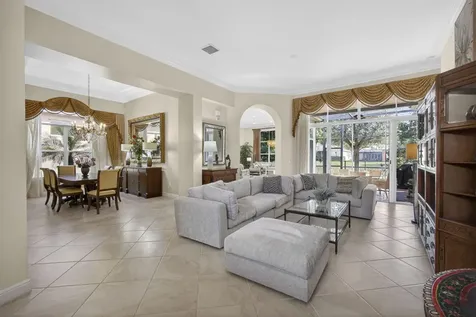 9374 Via Classico Wellington FL 33411