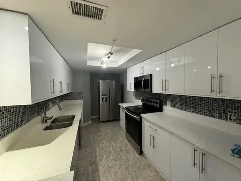 4167 N Haverhill Road West Palm Beach FL 33417