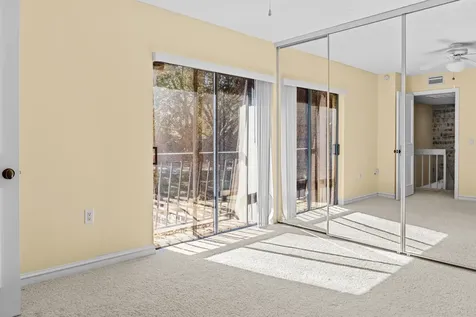 110 1st Terrace Palm Beach Gardens FL 33418