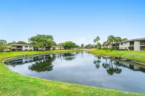34 Southport Lane Boynton Beach FL 33436