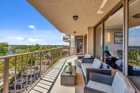859 Jeffery Street Boca Raton FL 33487