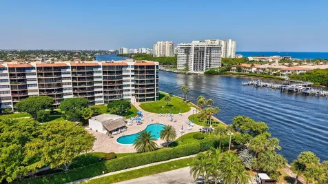 859 Jeffery Street Boca Raton FL 33487