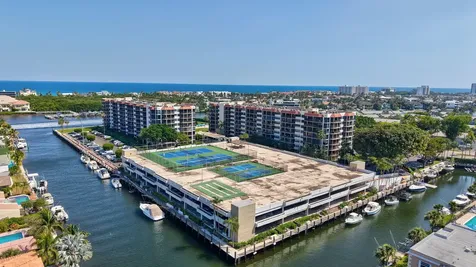 859 Jeffery Street Boca Raton FL 33487