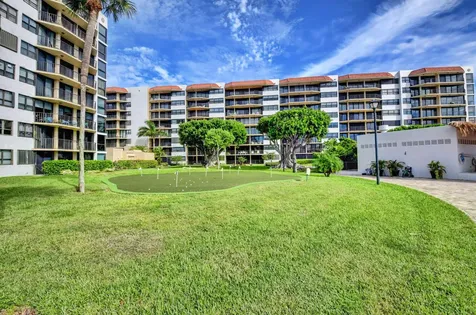 859 Jeffery Street Boca Raton FL 33487