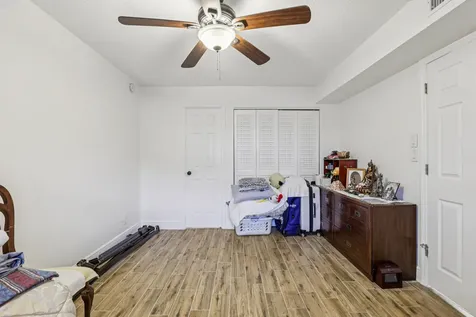 250 Nw 67th Street Boca Raton FL 33487
