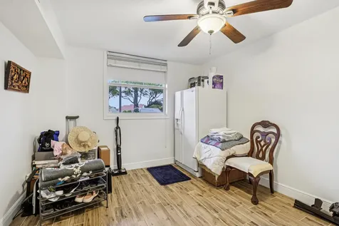 250 Nw 67th Street Boca Raton FL 33487