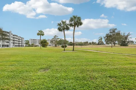250 Nw 67th Street Boca Raton FL 33487