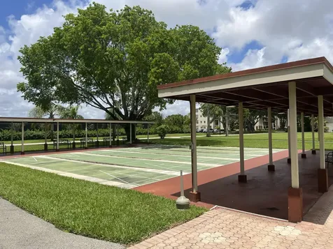 21 Abbey Lane Delray Beach FL 33446