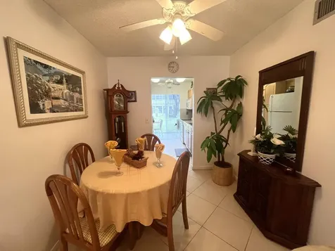 21 Abbey Lane Delray Beach FL 33446