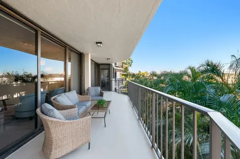 859 Jeffery Street Boca Raton FL 33487