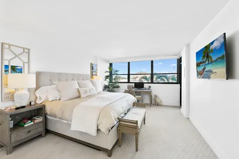 859 Jeffery Street Boca Raton FL 33487