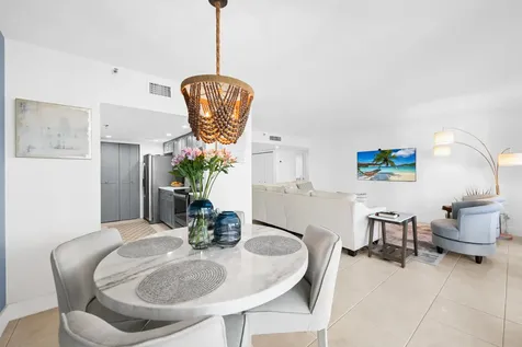 859 Jeffery Street Boca Raton FL 33487