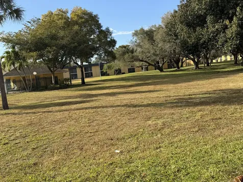 410 Meadows Circle Boynton Beach FL 33436