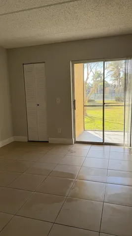 410 Meadows Circle Boynton Beach FL 33436