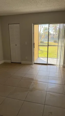 410 Meadows Circle Boynton Beach FL 33436